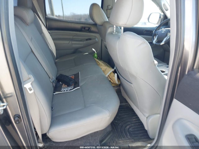3TMLU4EN3FM206500 Toyota Tacoma Base V6