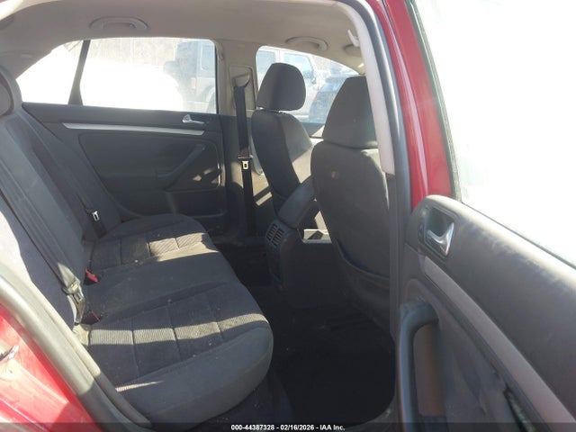 Продажа на аукционе авто 2007 Volkswagen Jetta, vin: 3VWGG71K07M137107, номер лота: 44387328