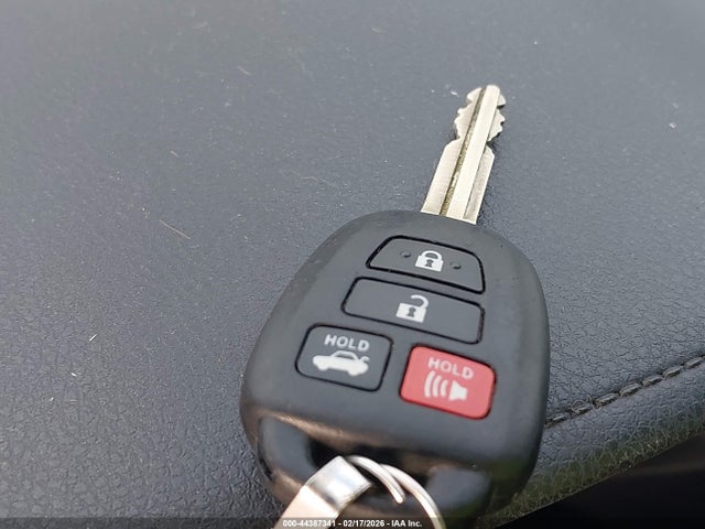 Toyota COROLLA SE 2017 5YFBURHE1HP719003 Image 11