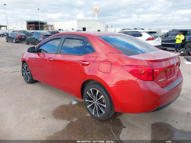 Toyota COROLLA SE 2017 5YFBURHE1HP719003 Image 3