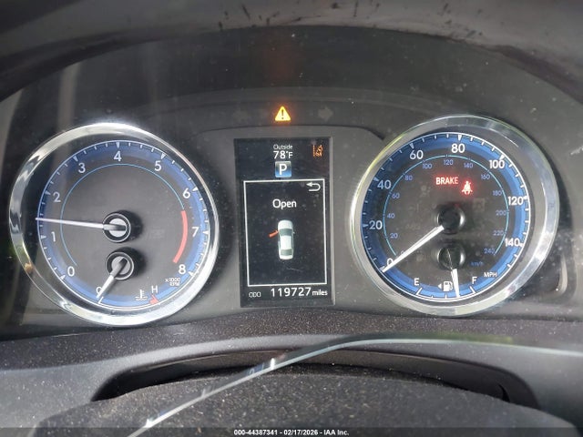 Toyota COROLLA SE 2017 5YFBURHE1HP719003 Image 7