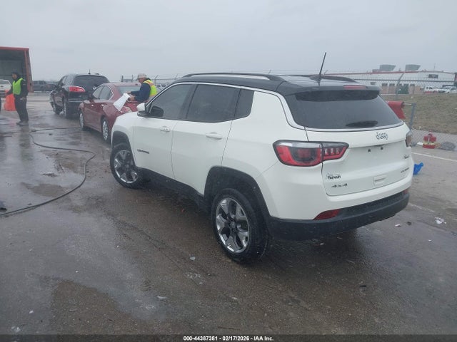 2020 JEEP COMPASS 3C4NJDCBXLT233821 Photo 2