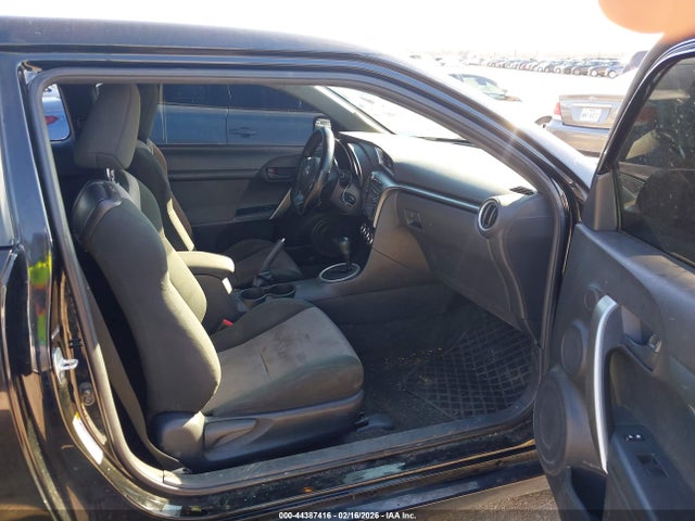 Scion TC 2014 JTKJF5C71E3076513 Image 5