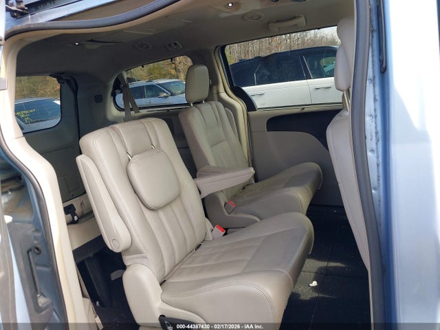2012 Chrysler Town & Country Touring-l მანქანა იყიდება აუქციონზე, vin: 2C4RC1CG4CR369208, აუქციონის ნომერი: 44387430