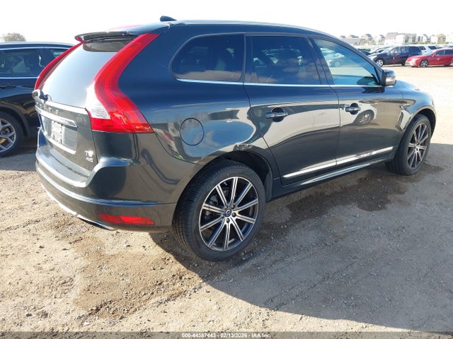 2015 VOLVO XC60 YV4612RM7F2672964 Photo 3