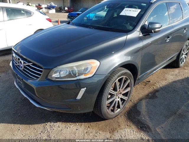 2015 VOLVO XC60 YV4612RM7F2672964 Photo 5