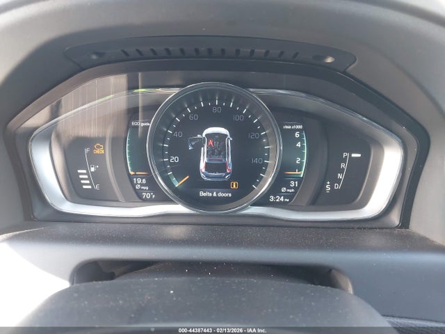 2015 VOLVO XC60 YV4612RM7F2672964 Photo 6