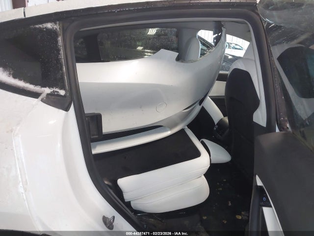 5YJYGDEE4LF049721 Tesla Model Y Long Range Dual Motor All-wheel Drive