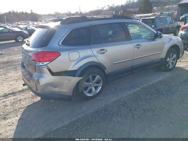 Subaru Outback 2.5i Limited 2014 4S4BRBLC6E3310848 Image 4