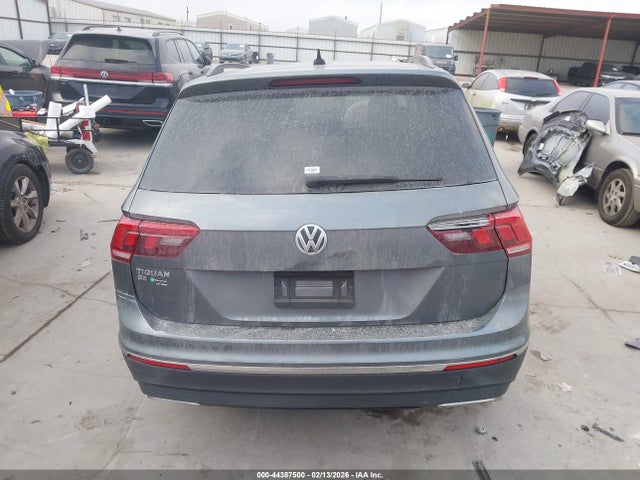 44387500 :رقم المزاد ، 3VV3B7AX0MM079265 vin ، 2021 Volkswagen Tiguan 2.0t Se/2.0t Se R-line Black/2.0t Sel مزاد بيع