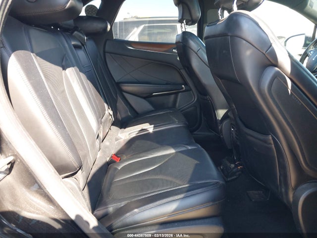 44387509 :رقم المزاد ، 5LMTJ3DH4GUJ28698 vin ، 2016 Lincoln Mkc Reserve مزاد بيع