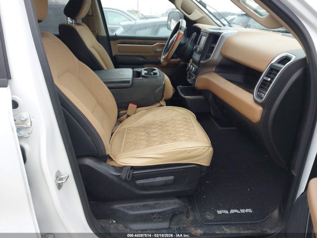 2020 Ram 1500 Big Horn  4x4 6'4 Box მანქანა იყიდება აუქციონზე, vin: 1C6SRFBT0LN217586, აუქციონის ნომერი: 44387514