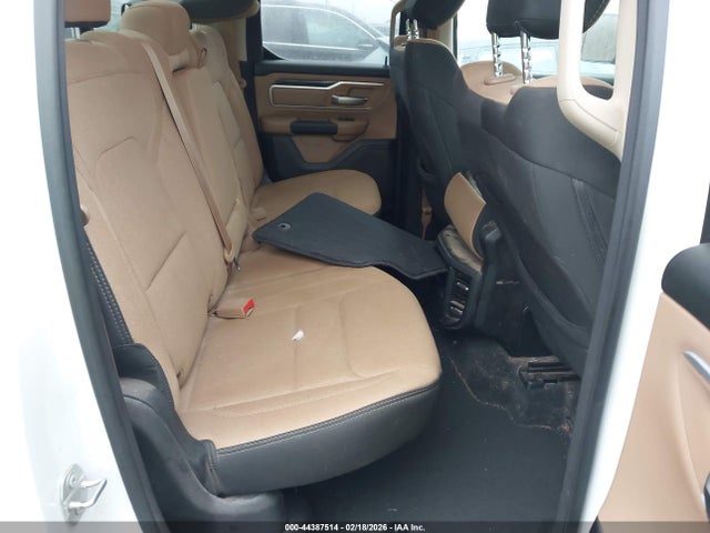 2020 Ram 1500 Big Horn  4x4 6'4 Box მანქანა იყიდება აუქციონზე, vin: 1C6SRFBT0LN217586, აუქციონის ნომერი: 44387514