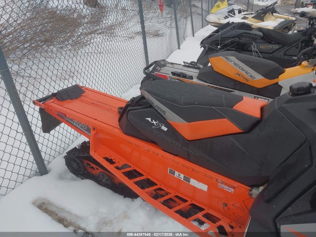 Polaris Switchback 800 2017 SN1EEC8P9HC718583 Image 8