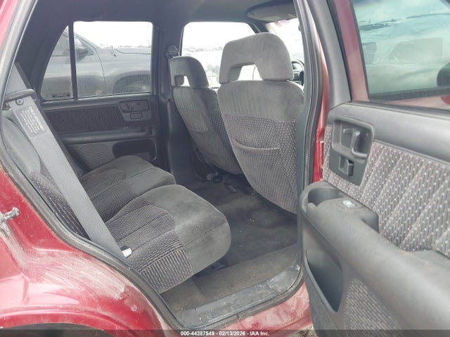 1997 Gmc Jimmy Sls მანქანა იყიდება აუქციონზე, vin: 1GKCS13W9V2558216, აუქციონის ნომერი: 44387549