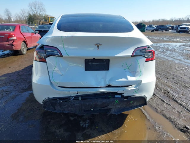 5YJYGAEE4MF191390 Tesla Model Y Long Range Dual Motor All-wheel Drive