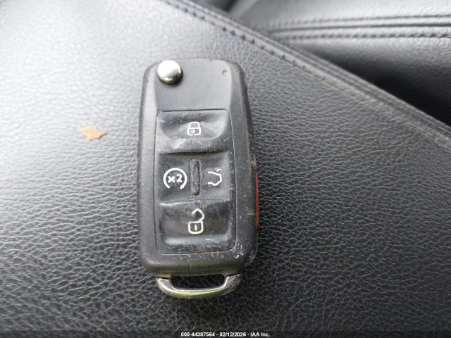 2017 VOLKSWAGEN PASSAT 1VWCT7A38HC082217 Photo 10