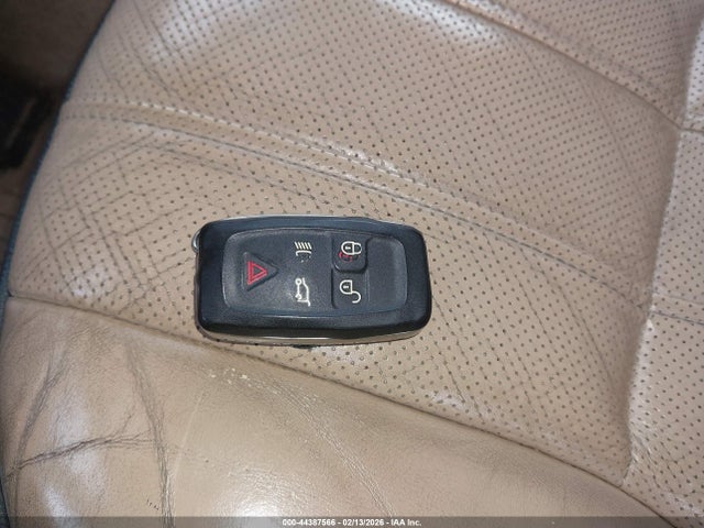 2011 LAND ROVER RANGE ROVER SALMF1D46BA340262 Photo 10