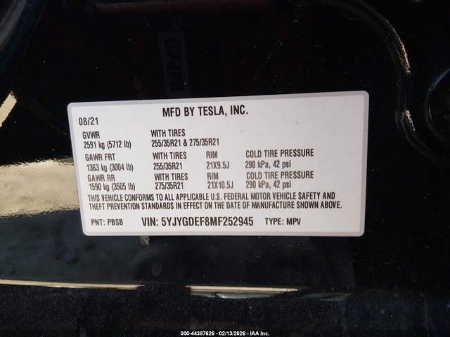 2021 TESLA MODEL Y 5YJYGDEF8MF252945 Photo 8
