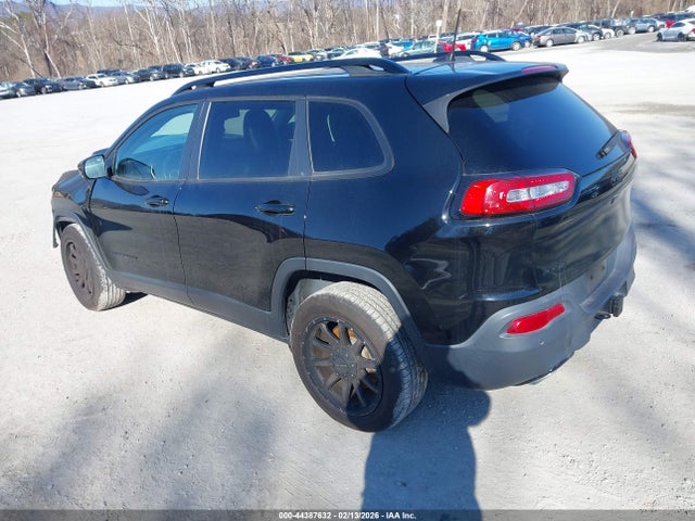2018 JEEP CHEROKEE 1C4PJMDX9JD540905 Photo 2