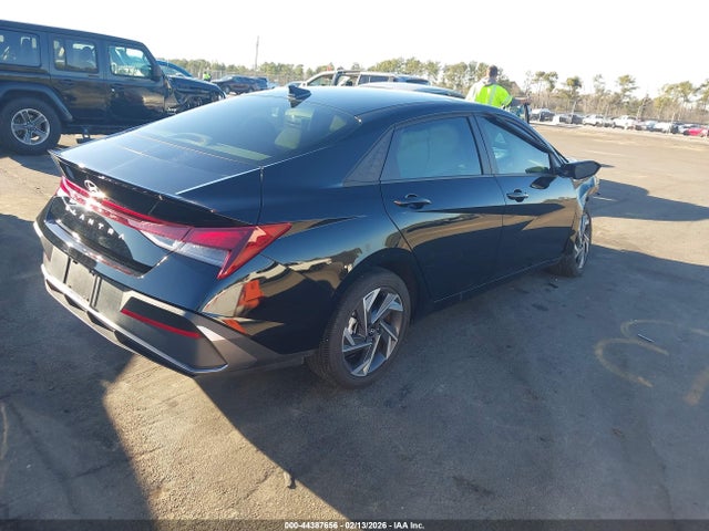 44387656 :رقم المزاد ، KMHLM4DG8SU986949 vin ، 2025 Hyundai Elantra Sel Sport مزاد بيع