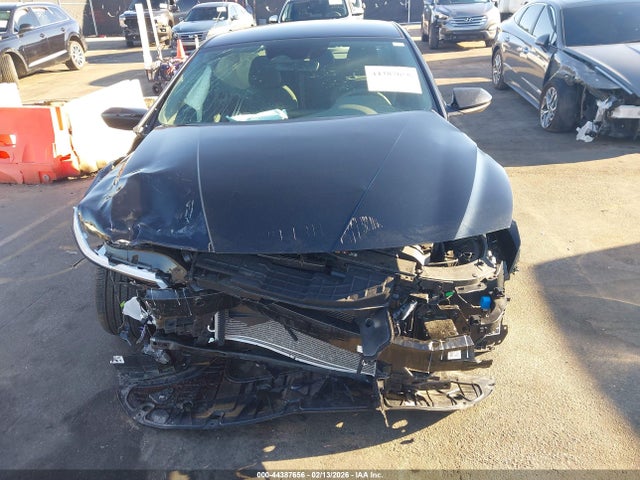 44387656 :رقم المزاد ، KMHLM4DG8SU986949 vin ، 2025 Hyundai Elantra Sel Sport مزاد بيع
