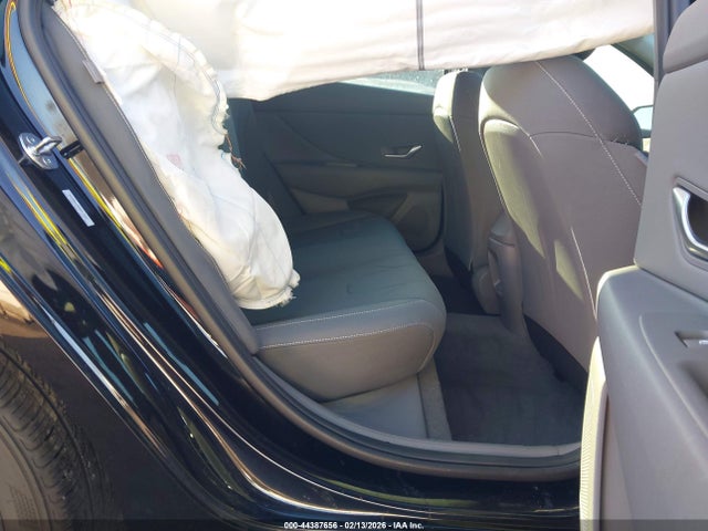 44387656 :رقم المزاد ، KMHLM4DG8SU986949 vin ، 2025 Hyundai Elantra Sel Sport مزاد بيع
