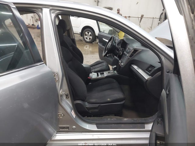 2012 Subaru Legacy 2.5i Premium მანქანა იყიდება აუქციონზე, vin: 4S3BMCG65C3018358, აუქციონის ნომერი: 44387684