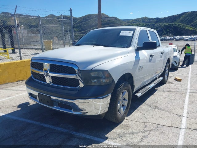 RAM 1500 Tradesman 2015 1C6RR6KG2FS720768 Image 2