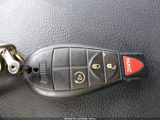 2010 DODGE RAM 1500 1D7RV1GTXAS187340 Photo 10