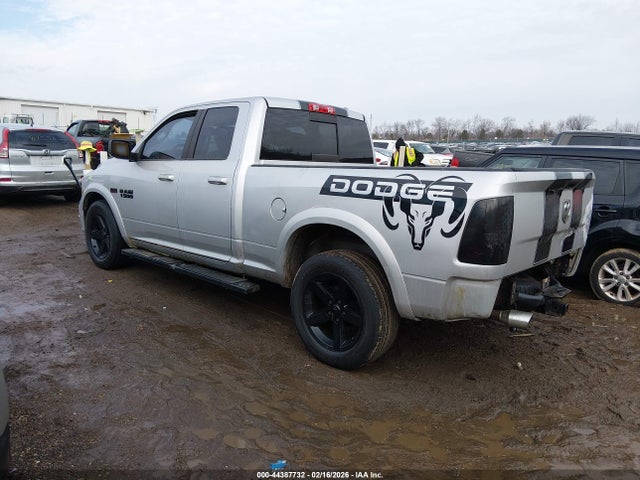 2010 DODGE RAM 1500 1D7RV1GTXAS187340 Photo 2