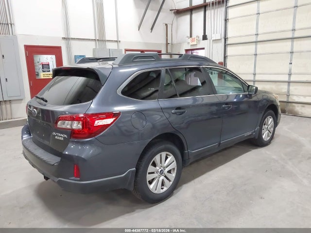 Subaru Outback 2.5i Premium 2015 4S4BSADC2F3244975 Image 4