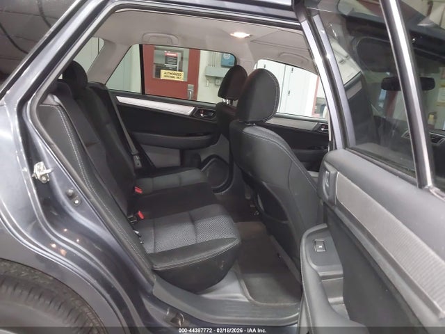Subaru Outback 2.5i Premium 2015 4S4BSADC2F3244975 Image 8