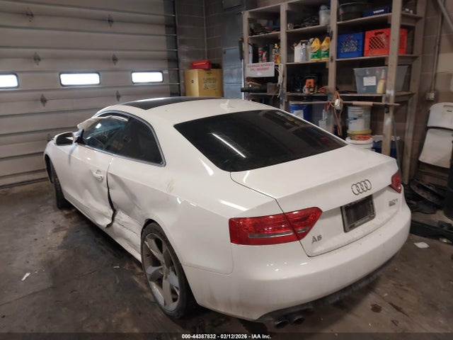 2012 AUDI A5 WAULFAFRXCA003636 Photo 2