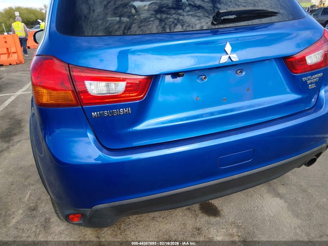 JA4AR4AW0HZ055859 Mitsubishi Outlander Sport 2.4 Sel
