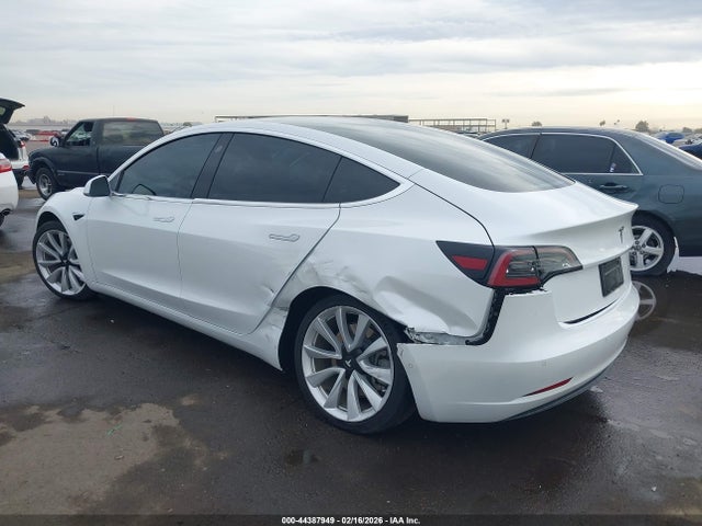 Продажа на аукционе авто 2019 Tesla Model 3 Long Range/performance, vin: 5YJ3E1EB9KF434128, номер лота: 44387949