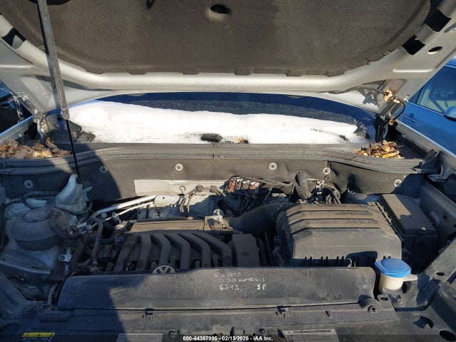 2019 VOLKSWAGEN ATLAS 1V2XR2CA6KC619402 Photo 9