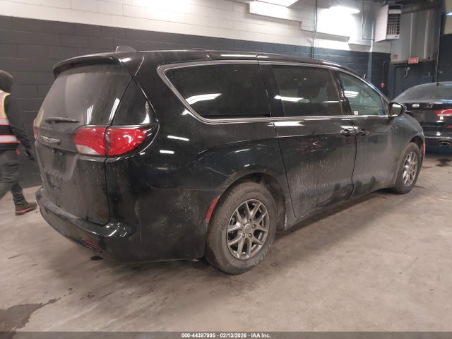 2024 CHRYSLER VOYAGER 2C4RC1CG8RR163186 Photo 3