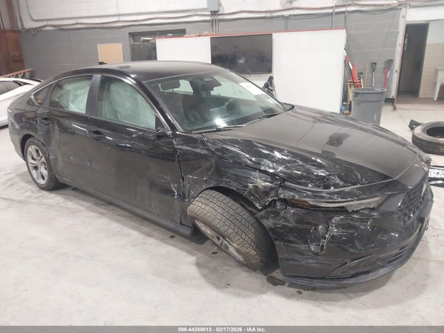 44388013 :رقم المزاد ، 1HGCY1F22SA032466 vin ، 2025 Honda Accord Lx مزاد بيع