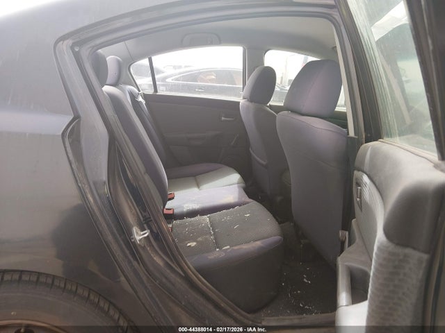 2004 MAZDA MAZDA3 JM1BK12F241189387 Photo 7