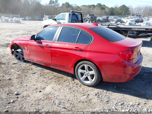 2015 BMW 320I WBA3B1G55FNT06490 Photo 2