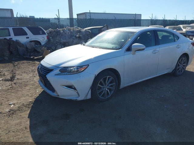 2016 LEXUS ES 300H JTHBW1GGXG2104797 Photo 1