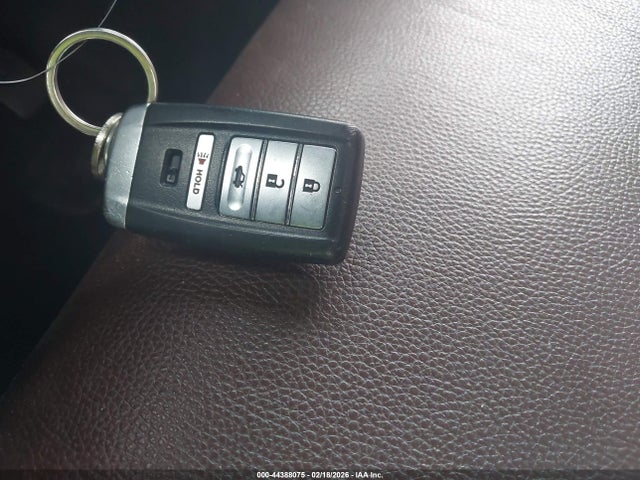 44388075 :رقم المزاد ، 19UUB1F31FA002511 vin ، 2015 Acura Tlx مزاد بيع