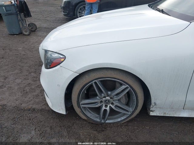 Aukcja sprzedaży 2018 Mercedes-benz E 400 4matic, vin: WDD1J6GB8JF007469, numer aukcji: 44388129
