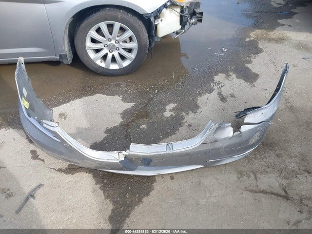 Продажа на аукционе авто 2014 Chrysler 200 Touring, vin: 1C3CCBBG5EN115184, номер лота: 44388153