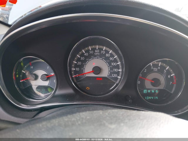 Продажа на аукционе авто 2014 Chrysler 200 Touring, vin: 1C3CCBBG5EN115184, номер лота: 44388153