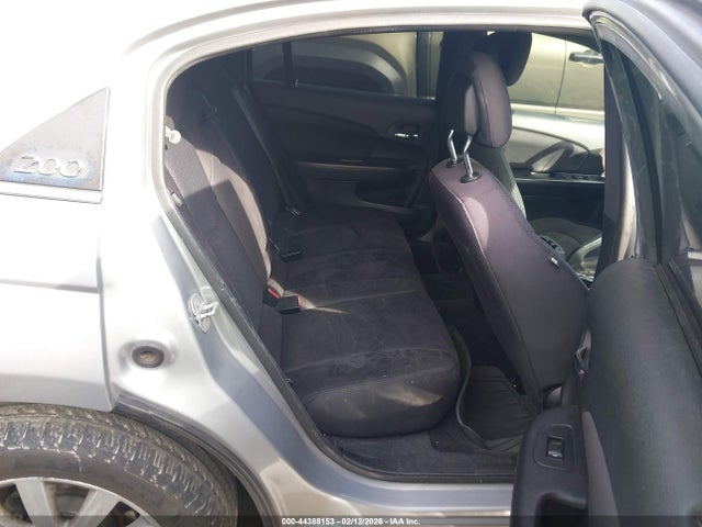 Продажа на аукционе авто 2014 Chrysler 200 Touring, vin: 1C3CCBBG5EN115184, номер лота: 44388153