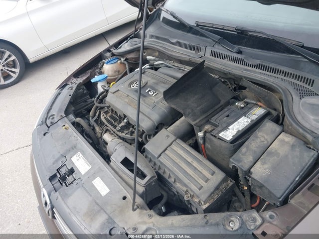 3VWD07AJ1EM382056 Volkswagen Jetta 1.8t Se