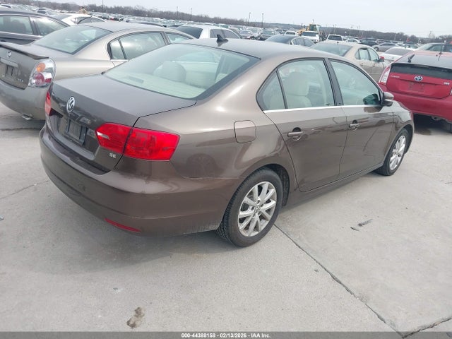 3VWD07AJ1EM382056 Volkswagen Jetta 1.8t Se