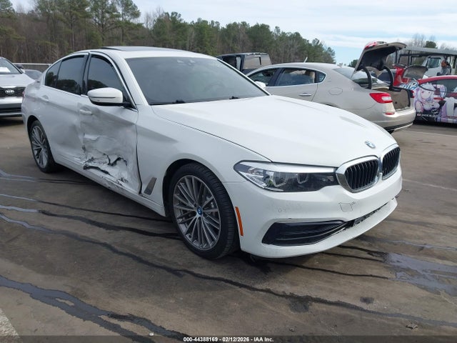 2019 BMW 530E WBAJA9C51KB254933